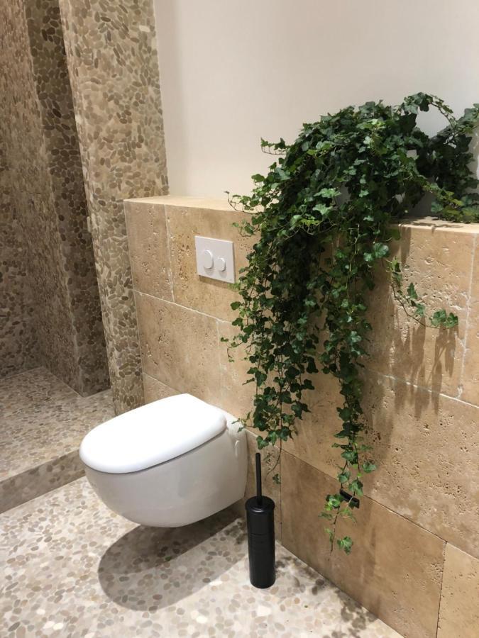 Boutique Elizabeth Apartment Рига Экстерьер фото